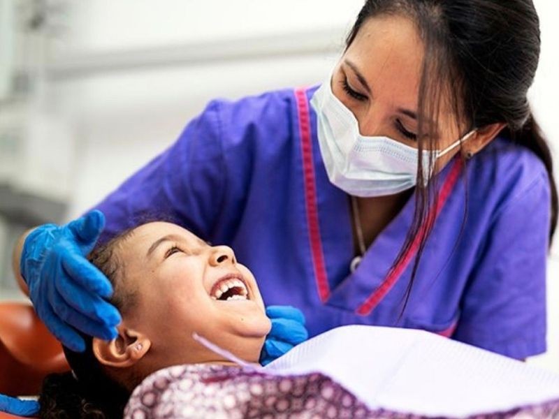 Quando devo levar meu filho no odontopediatra?